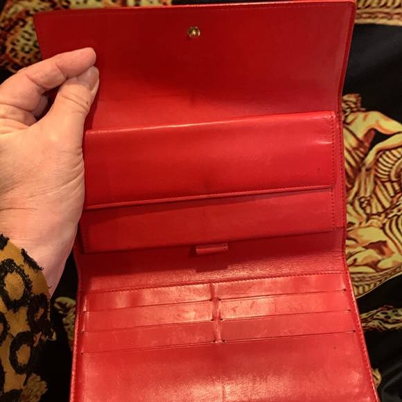 Beautiful Louis Vuitton Wallet ! In great condition no transfer!! - Picture 6 of 14